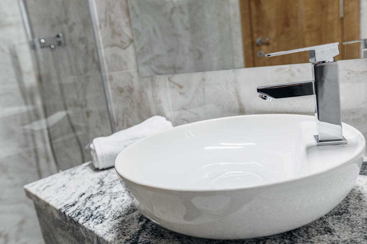 Hotel Livnica Beograd Ngoại thất bức ảnh