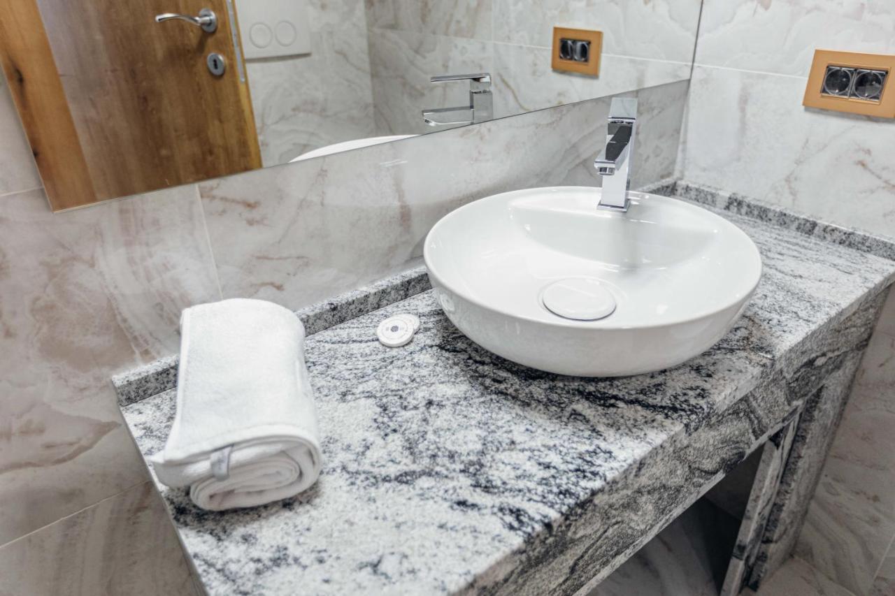 Hotel Livnica Beograd Ngoại thất bức ảnh